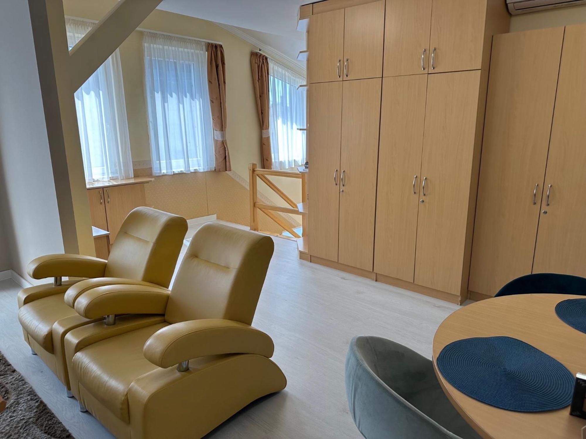 Hotel Forras Komarom Ngoại thất bức ảnh
