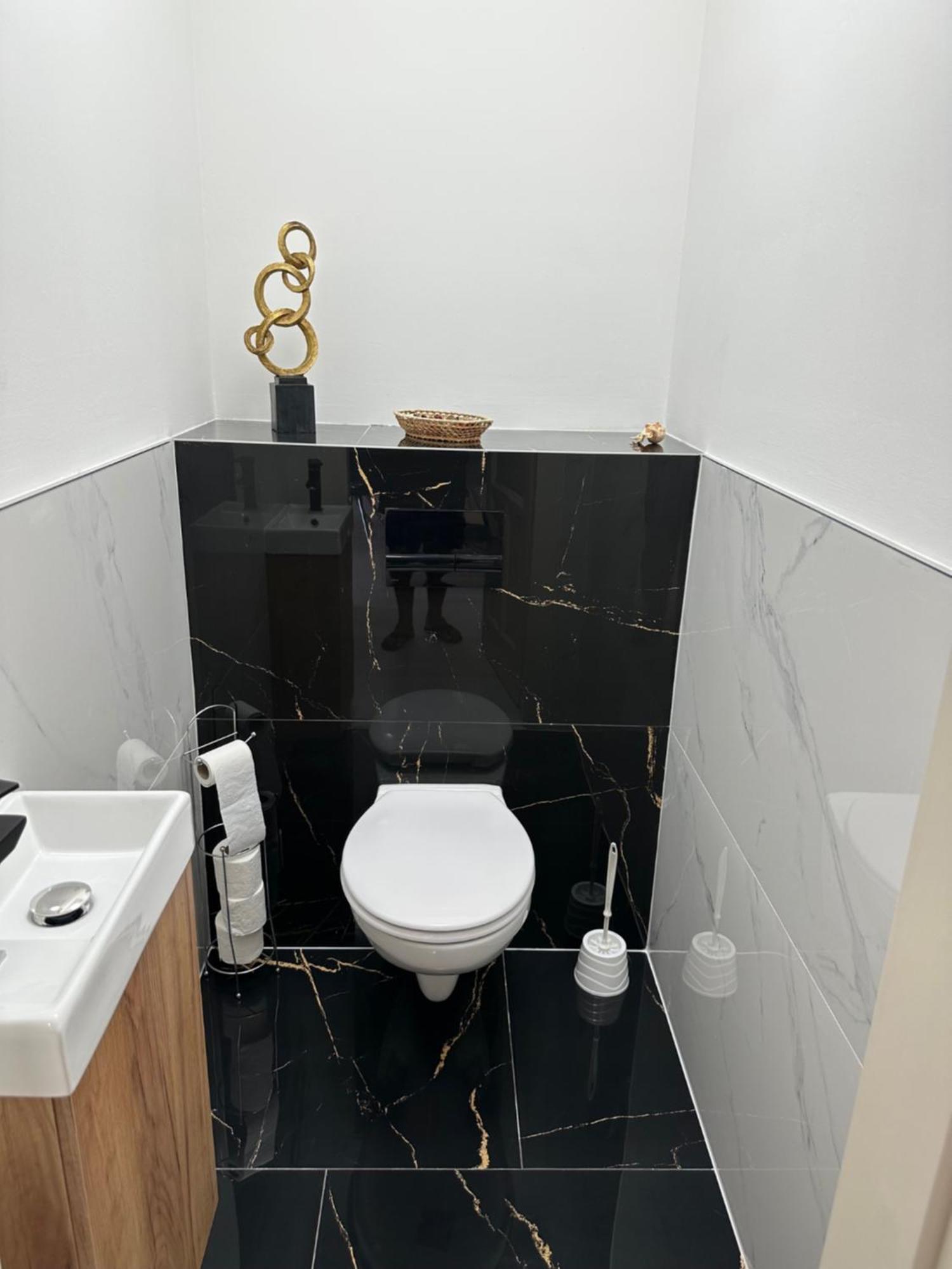 Hotel Forras Komarom Ngoại thất bức ảnh
